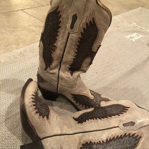 🔥corral Womens boots 🔥 good condition! Size 8